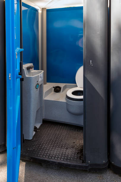 Best Construction site porta potty rental  in East Cleveland, OH