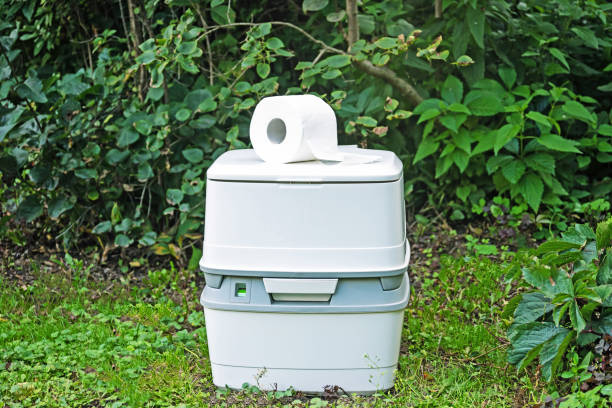 Best Best portable toilet rental  in East Cleveland, OH