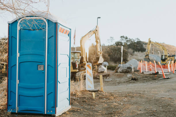 Best Porta potty rental near me  in East Cleveland, OH